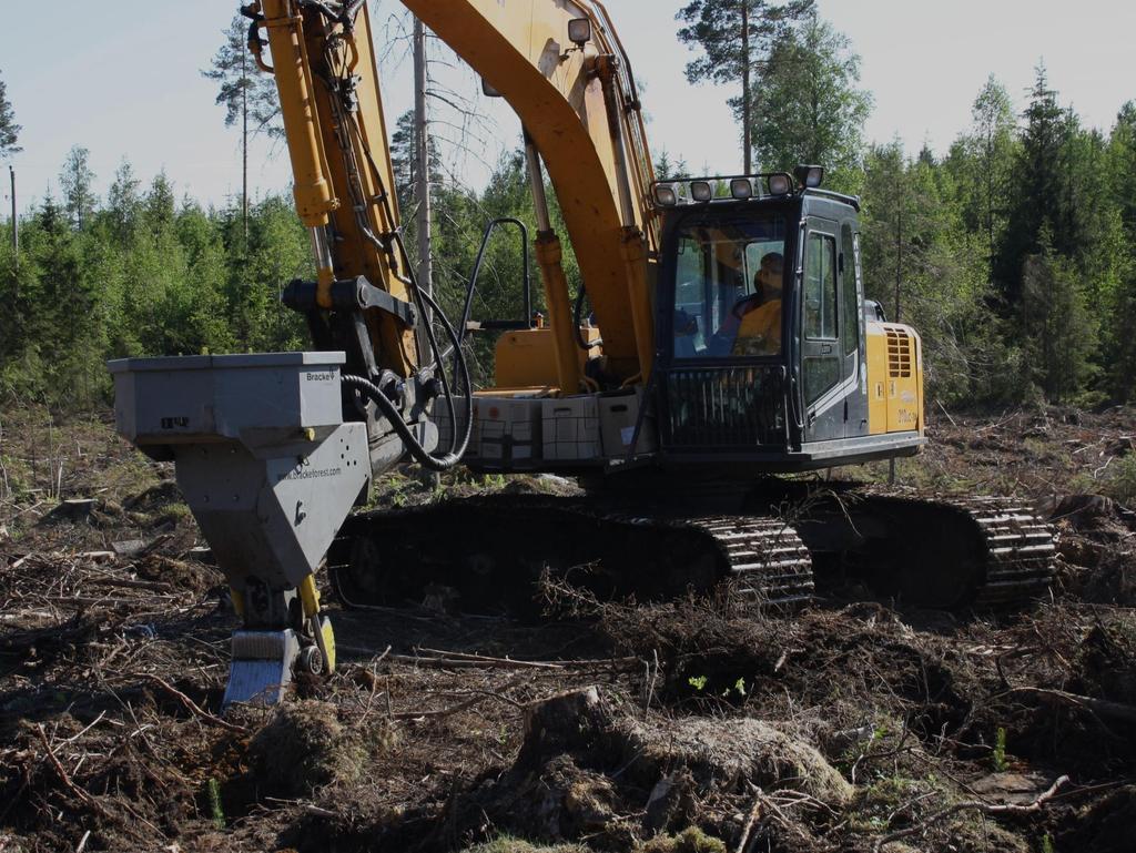 Koneellinen metsänistutus ja sen tehostaminen Suomessa Kalle Kärhä 1, Antti Hynönen 2, Tiina Laine 3, Markus Strandström 4, Kyösti Sipilä 5,