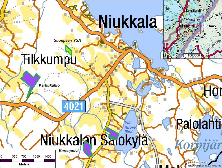 Liite 1. Suunnittelualueen sijainti. Suunnittelualue näkyy kartassa violetilla rasterilla ja Natura-rajaus tummanvihreällä viivalla.