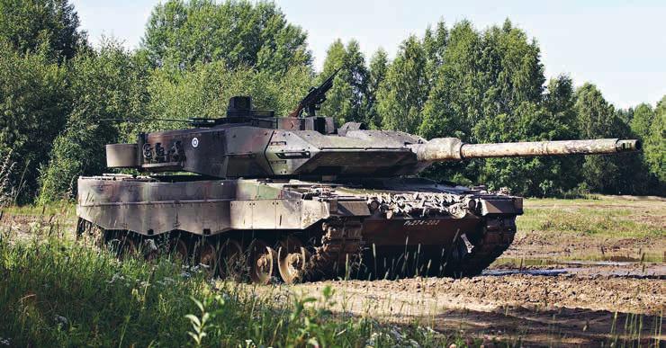 9. klo 9 12 torilla Esillä muun muassa Leopard-taistelupanssarivaunu Lieksan torilta la 2.9. klo 12.