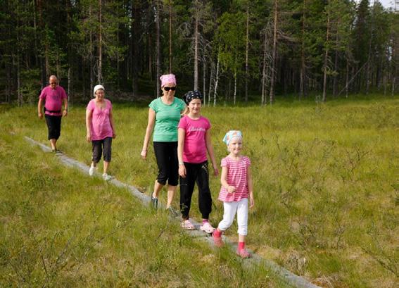 Antero Aaltonen / Vastavalo.fi Erilaiset metsään ja luontoon liittyvät harrastukset ja luonnossa liikkuminen ovat merkittävä osa suoma laista elämäntapaa.