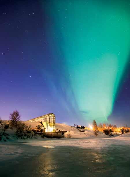 close. Visit our shorelines along the river, to view the brilliance of the Northern Lights from the city.
