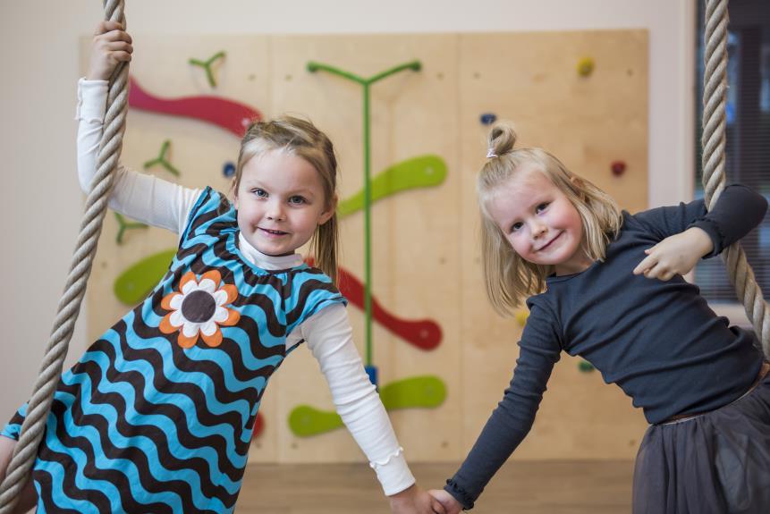 Taloudellinen katsaus TULOS JA RAHOITUS Liikevaihto 5,3 (3,4) M, kasvua 58,0 % Liikevoitto 19,1 (8,8) M, kasvua 118,4 % Operatiivinen tulos 2,1 (1,3) M, kasvua 63,6 %