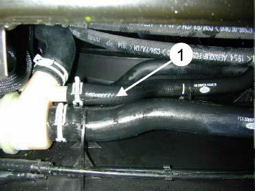 /0 LAND ROVER DISCOVERY 3.7 TD V6 ι GB Cut the elbow hose supplied in the installation kit to size 50X70mm according to sketch A. Remove the front engine compartment undertray under the radiator.