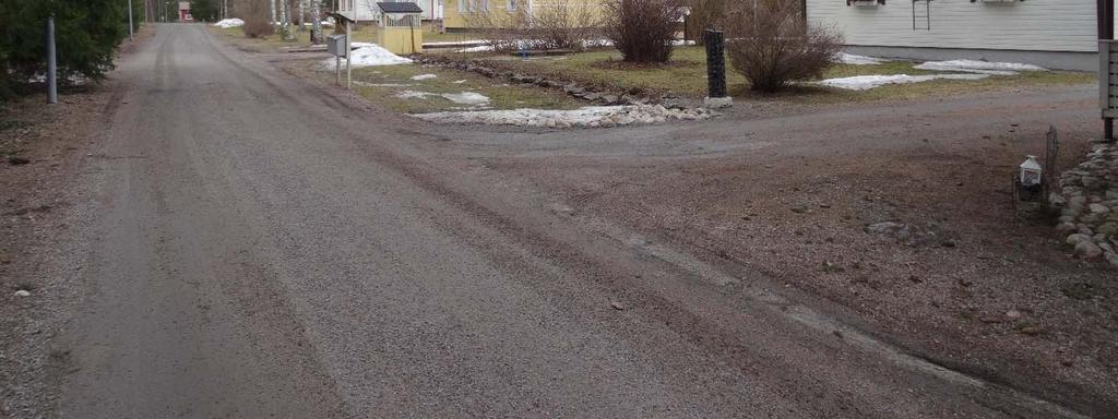 4 Ympäristönsuojelu ja ympäristöhäiriöt Asemakaava-alueella sijaitsee maaperän tietojärjestelmän mukaan kolme pilaantuneen maa-alueen kohdetta.