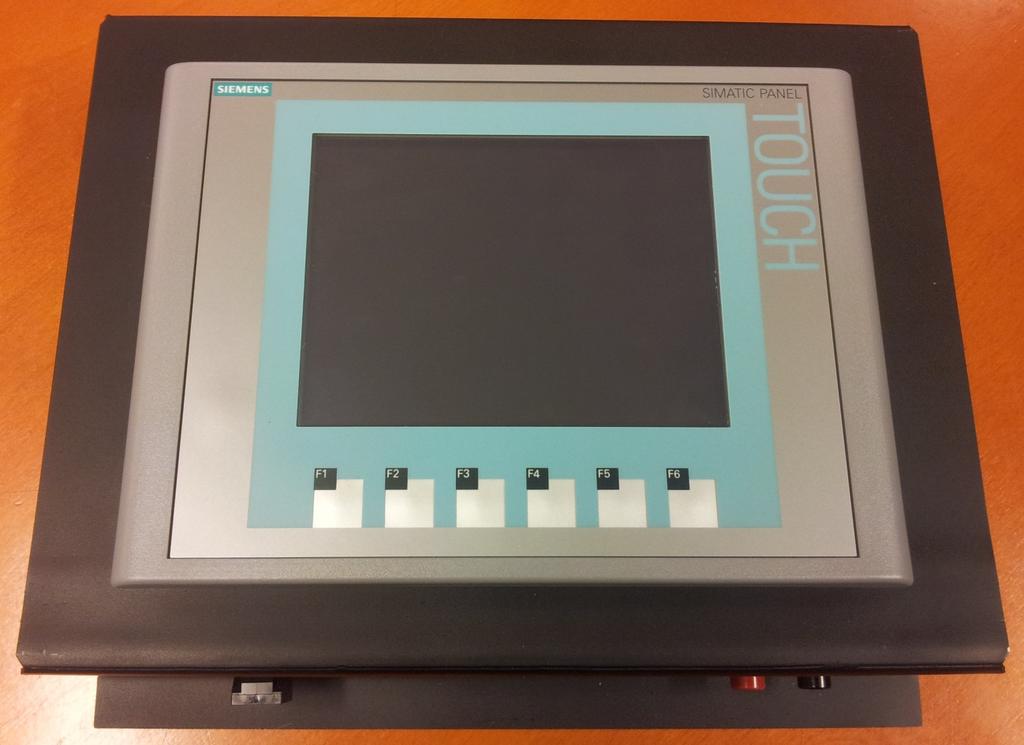 15 6 SIMATIC HMI KTP600 Basic color 6.1 Ominaisuudet Koneautomaatiolaboratoriossa on useita kuvassa 2 olevia KTP600 Basic PN paneeleja.