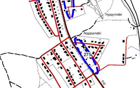 Paavonkadun länsireunalla on yksi vuonna 1947 rakennettu asuinrakennus ja osalla tonteista on vielä alkuperäisiä 1900-alkupuolen rakennuksia, joista osa on vielä kesäkäytössä.