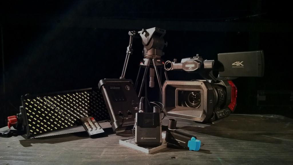Kamera kitti 3: Panasonic AG DVX 200 4K tuotantokamera. 150 / vrk.