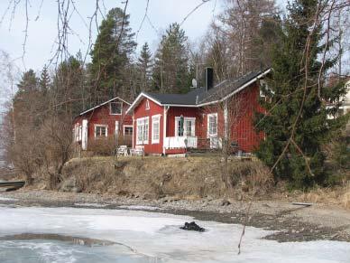 1914 rakennuttanut Birger Federleyn suunnitteleman jugend-huvilan paikalle, jolta muutamaa vuotta aikaisemmin oli palanut 1890-luvulta peräisin