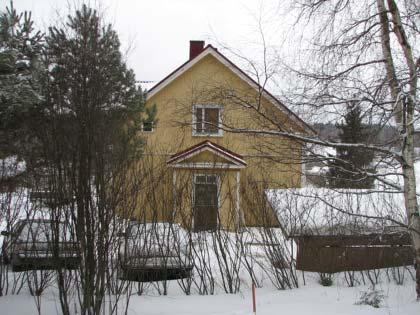 1957 lohkotun Sorinrinne nimisen tilan nykyinen asuinrakennus on rakennettu v. 1937.