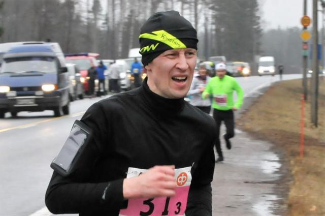 Liikkuminen monipuolisesti lähinnä rullahiihdon ja hiihdon parissa. Osallistua erilaisiin kuntotapahtumiin, liittyen em. saavutukiin.