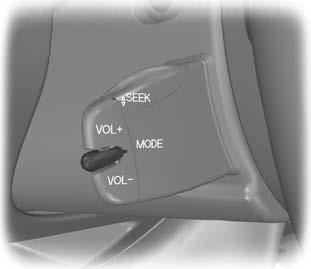 Ohjauspyörä Etsintä Radio-toiminnossa tämä etsii seuraavan esiviritetyn radioaseman. CD-toiminnossa tämä valitsee seuraavan CD:n, jos CD-vaihtaja on asennettu.