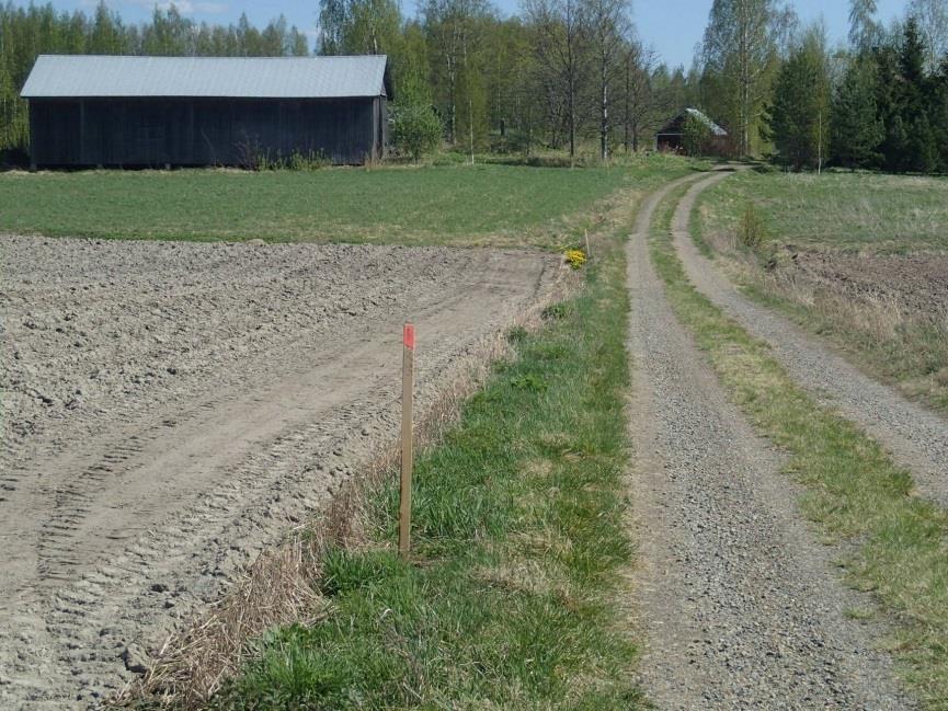 Vihasjärvellä Laurilantien varressa
