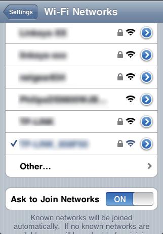 Liitä AirPlay-laite samaan Wi- Fi-verkkoon 2 Valitse reitittimen SSID-tunnus valittavissa olevien langattomien verkkojen luettelosta.