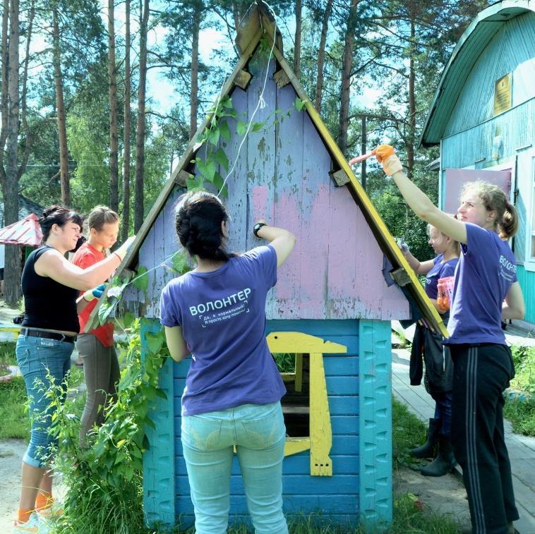 asti. Elämä leirillä ja ajan viettäminen ryhmässä voi toisinaan olla kaikille raskasta ja siksi onkin hyvä varata itselleen hieman aikaa hengähtää.