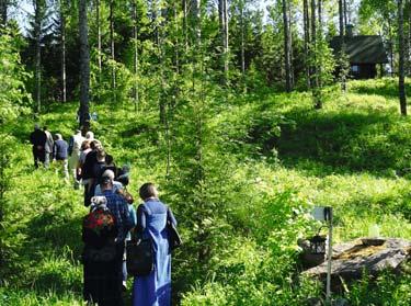 Tavoitteena on, että voimme tarjota seurakuntaelämään jotain uutta mutta samalla pitää kiinni vanhasta ja hyväksi todetusta.