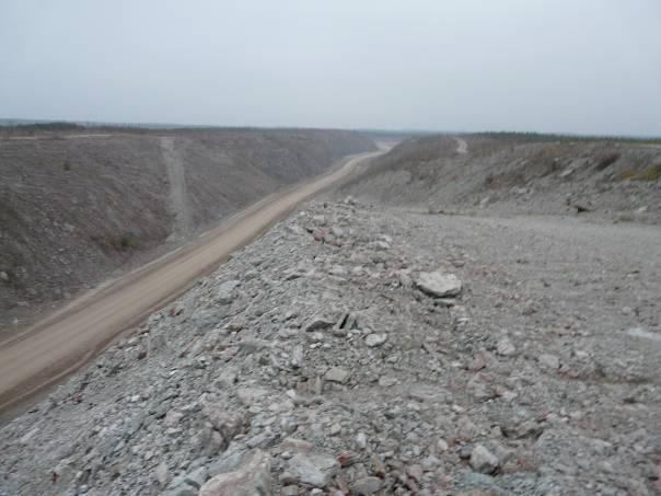 Lasketiiru alune tranšee Kaevandatud heakorrastamata ala Karjäär Kaarjäär 2.4.