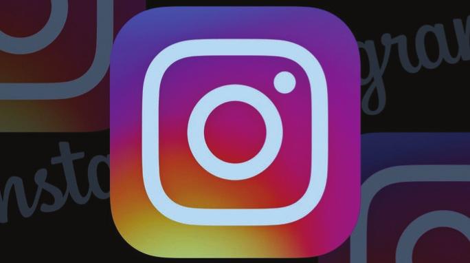 4 Instagram kerro tarinaa ja merkitse (1/2) Merkitseminen Instagramissa parantaa näkyvyyttä Voit lisätä julkaisuusi avainsanoja eli hashtageja lisäämään näkyvyyttäsi.