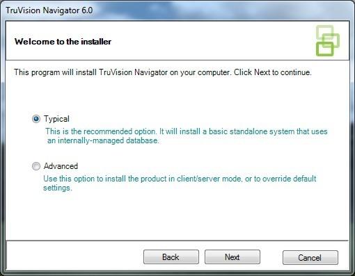 Kappale 2: Asennus Kun työasema käynnistetään, TruVision Navigator tunnistaa tietokoneen kieliasetuksen automaattisesti ja käyttää kyseistä kieltä, jos sitä tuetaan.