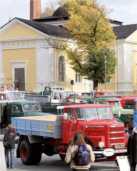4 Jäsenedut Jäsenlehti Automobiili-lehti tulee jäsenille kotiin viisi kertaa vuodessa.