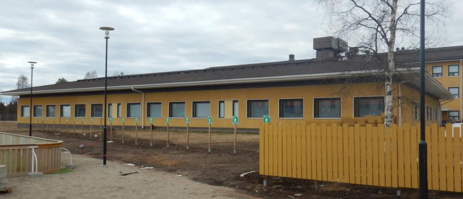 FCG SUUNNITTELU JA TEKNIIKKA OY Tutkimusselostus 36 (74) 5.3 Laajennusosa Rakennuksen laajennusosa on valmistunut 1980-luvun puolessa välissä. Rakennusosa on yksitasoinen (pl.