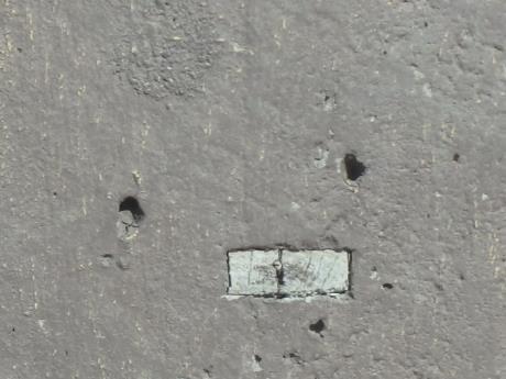 Havaitut palikat olivat maanpinnan yläpuolella