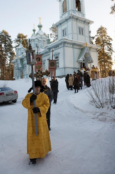 Taipaleen ortodoksisen seurakunnan TAVOITE- JA TOIMINTASUUNNITELMA 2017-2020 JOHDANTO Seurakunnan tehtävä Suomen ortodoksinen kirkko on ylösnousseen Kristuksen kirkko.