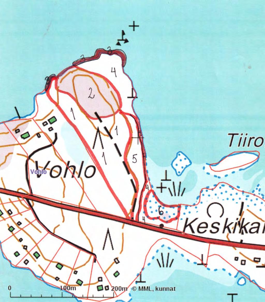 7 Kartta 1: Selvitysalueen luontotyypit Numero 1 on mustikkatyypin tuoretta kangasta, numero 2 on avokalliota, numero 3 on matalakasvuista merenrantaniittyä, numero 4 on mesiangervotyypin kosteaa