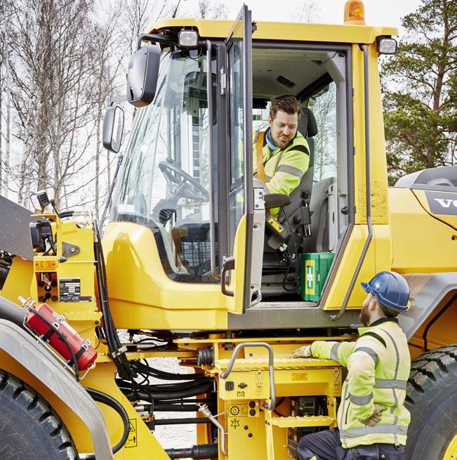 Huomiovärien ansiosta pakin havaitsee jo kaukaa. Tilaa silmänhuuhtelupullolle tai omille tuotevalinnoille.