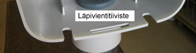 Alla olevasta pienestä asteikosta on säädetty pumpun nimellisvirran mukaan suoja-arvo, jonka ylittyessä johtosuojaan yhdistetty ylivirtarele laukeaa. Oikea arvo on 5,0 A.