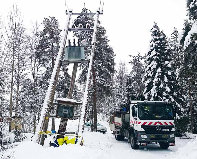 JÄRJESTELMÄT RAKENTAMINEN VERKOSTO VERKOSTOSUUNNITTELU Suunnittelun työkaluina toimivat verkkotietojärjestelmä sekä HeadPower:n työkalut, joiden avulla tehostetaan investointien elinkaarta aina