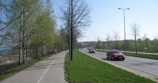 Vaarallisten aineiden kuljetukset Tampereen kaupungin läpi on vaarallisten aineiden kuljetusten läpiajokielto.