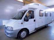 6, matkustajamäärä 4. Pit. 680 cm HYMER SOLIFER EMOTION T 636 -O5 25 500 Mm: Truma 6EH puhallinlämmitys sähköpatr., lattialämm., suuri jääkaappi erill. pakastim.
