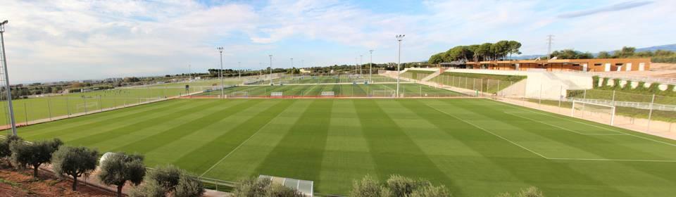 km Barcelonasta etelään FutbolSalou, jossa