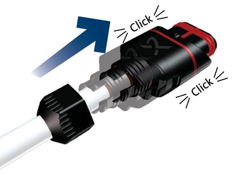 Kytke pumppu virtalähteeseen pumpun mukana toimitettavalla pistokkeella.