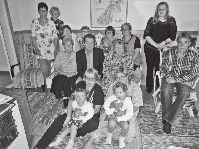 Puolilta päivin kokoonnuimme viettämään Vehmais-Haukkalan kylätoimikunnan tapaamista Otavan Tullassa.