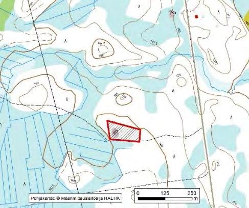 Asu/rakenne: Suuntautumaton Korkeus: Z alin 180 m, Z ylin 185 m Maanomistus: Metsähallitus Mitat/pinta-ala: 120 m x 70 m/n.