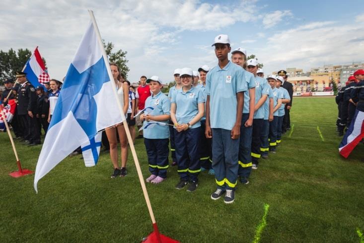 Suomen edustajia Opolen kisoissa. Kuvat: http://opole-foto.pl/category/8332.html CTIF-harjoitusleiri järjestettiin Taalintehtaalla 14.6., johon osallistuivat Puolaan lähtevät nuorten joukkueet.