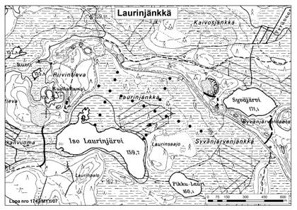 Tapio Muurinen ja Ilkka Aro TUTKITUT SUOT 1. Laurinjänkkä 1. Laurinjänkkä (kl. 2642 02, x = 7447,1, y = 2502,8) sijaitsee noin 27 km Kolarin kuntakeskuksesta eteläkaakkoon.
