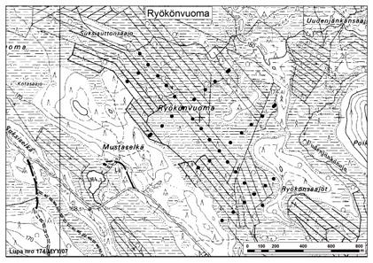 Tapio Muurinen ja Ilkka Aro 9. Ryökönvuoma 9. Ryökönvuoma (kl. 2642 02, x = 7446,1, y = 2505,9) sijaitsee Kolarin kuntakeskuksesta noin 30 km eteläkaakkoon. Suo rajoittuu moreenimaastoon.