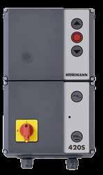 Vain Hörmannilta Eurooppalainen patentti Vakiovarusteena mallissa WA 300 S4 Pehmeäkäynnistyksellä ja -pysäytyksellä varmistetaan ovea säästävä ja tasainen oven liike Voiman rajoitus molempiin