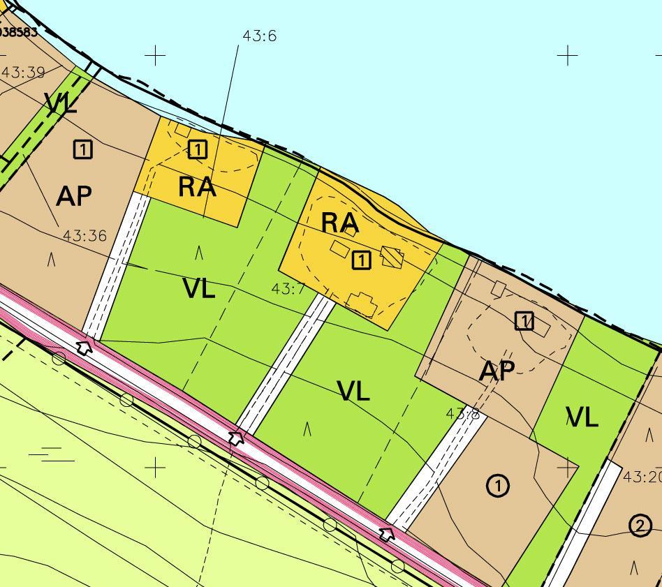 10 VOIMASSA OLEVA YLEISKAAVA Yläpuolella olevassa kartassa on esitetty suunnittelualueen voimassa oleva yleiskaavatilanne. Alueen yleiskaavan on kunnanvaltuusto hyväksynyt 17.1.2005.