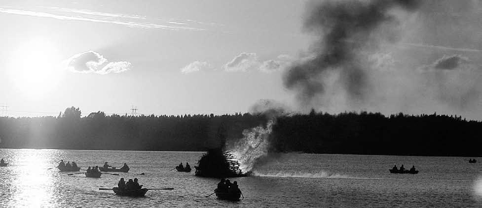 Nro 2 taas voitaisiin toteuttaa voimassa olevan kaavan puitteissa, mutta liittymä Tammipääntielle olisi hankalan mutkainen ja sivuaisi korttelin 60122 tontin 1 nurkkaa.
