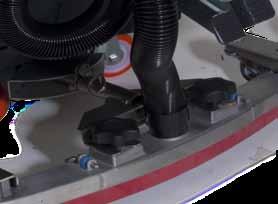 Lattiatyökalun automaatti-irrotus Koneen käyttö Lattiatyökalussa on automaatti-irrotustoiminto, jonka ansiosta eteenpäin