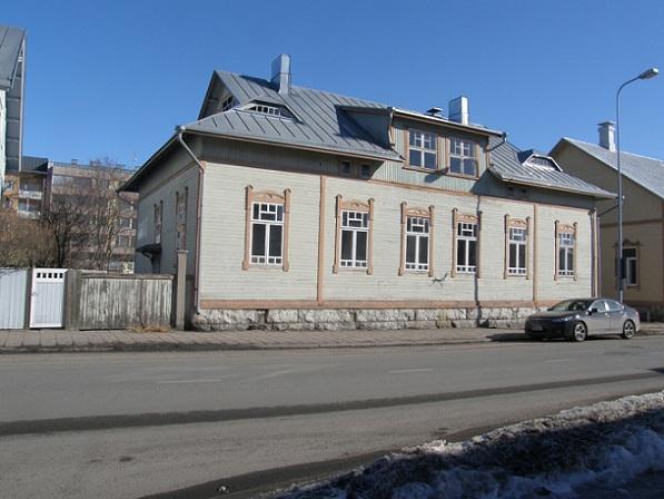 puutalokokonaisuutta. Susi-korttelin Kalliokadun puoleiset tontit rakennettiin vuosien 1907-1913 välisenä aikana.