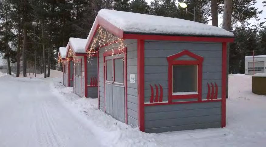 Alueen välittömässä läheisyydessä sijaitsevilla kirkoilla käy vuosittain runsaasti turisteja, joten paikoitusalueita tarvitaan, nykyään ne sijaitsevat melko hajanaisesti.