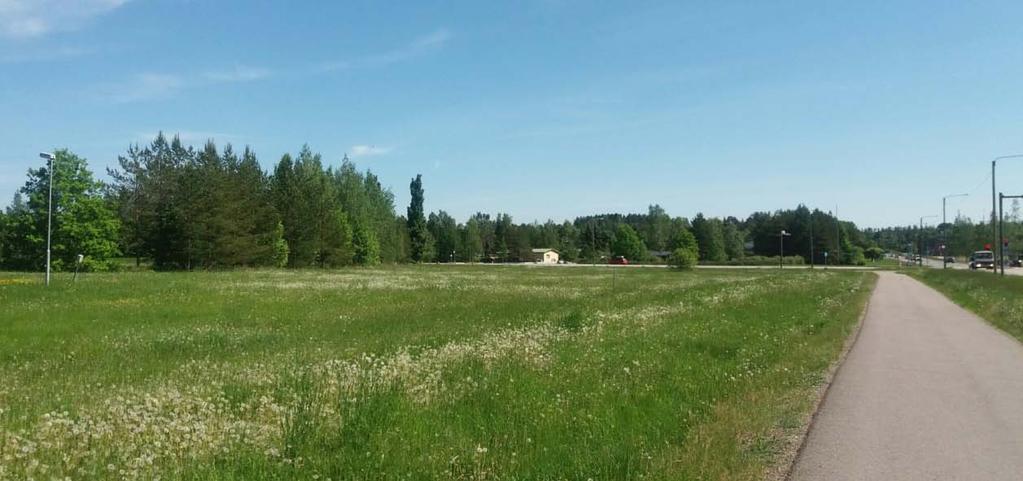 Asemakaavan muutoksella on vaikutusta Kirkonkylän palvelutarjontaan, palvelujen saavutettavuuteen, työpaikkoihin, kilpailun edistämiseen sekä Kirkonkylän elävöittämisen.