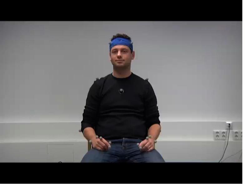 Menetelmiä foneemsen aineiston keräämiseen ja käsioelyyn viioomakielentutkimuksessa Liikkeenkaappaus laboratorio- oloissa (Mo'on Capture eli mocap) Liike'edon tallennus pelilaizeilla (Kinect, Wii)