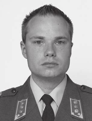 peruslukemia taktiikasta Kapteeni Henri Ruotsalainen Maanpuolustuskorkeakoulu Ilma-aseen rooli asymmetrisessä sodankäynnissä Sodankäynnin luonne on muuttunut perinteisestä massiivisten armeijoiden