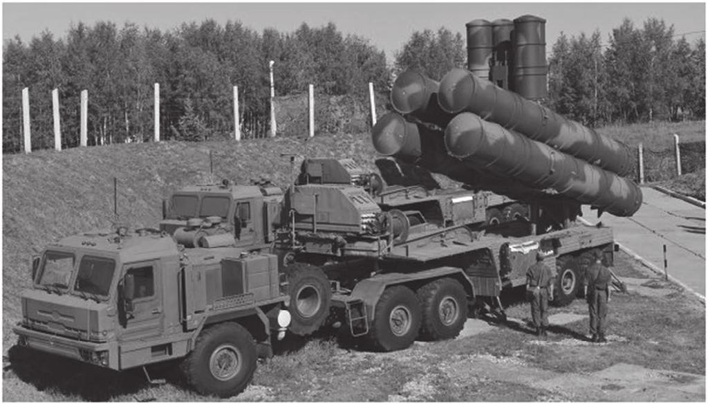 2014 S-400 kaluston käyttöönotto etenee suunnitelman mukaan Venäjän Eteläisen Sotilaspiirin alueella lähelle Krasnodarin kaupunkia sijoitettu S-400 ilmatorjuntaohjusrykmentti on aloittanut