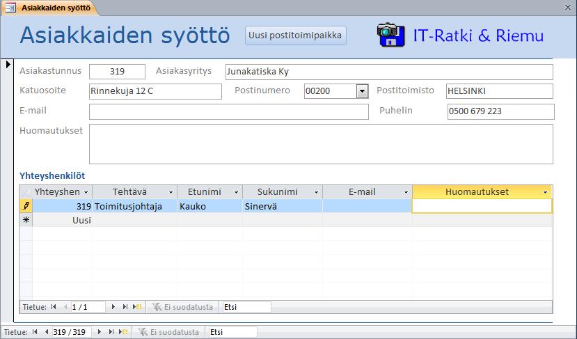 Harjoitustiedosto: Asiakasrekisteri.accdb Tiedon syöttö lomakkeen avulla Napsauttamalla Lomakenäkymä (Form View) -painiketta pääset tiedonsyöttöön.